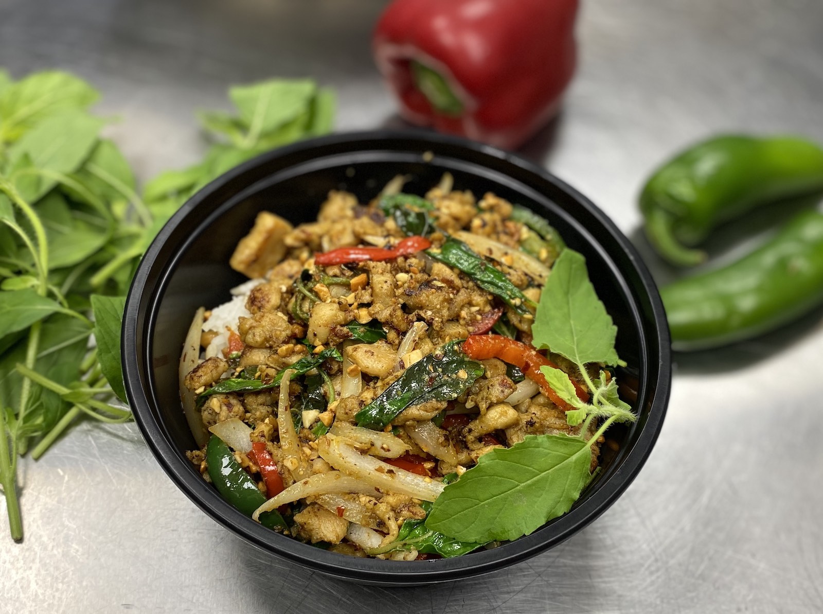 Hot Basil Stir-Fry (Cha Kdaow)